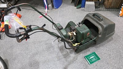 Lot 881 - ATCO BALMORAL CYLINDER MOWER WITH ELECTRIC START B14