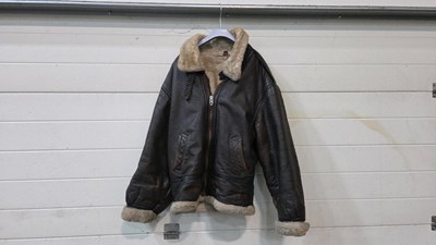Lot 847 - VINTAGE FLYING JACKET MEDIUM SIZE