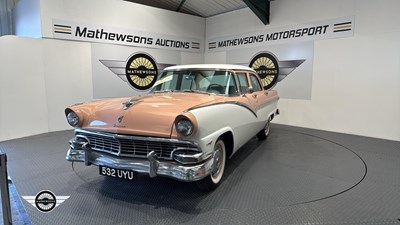 Lot 656 - 1956 FORD
