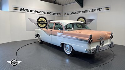 Lot 656 - 1956 FORD