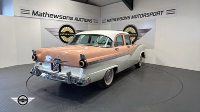 Lot 656 - 1956 FORD