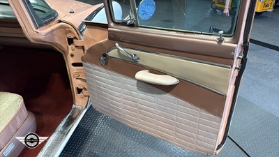 Lot 656 - 1956 FORD