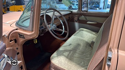 Lot 656 - 1956 FORD
