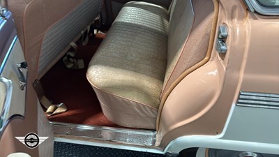 Lot 656 - 1956 FORD