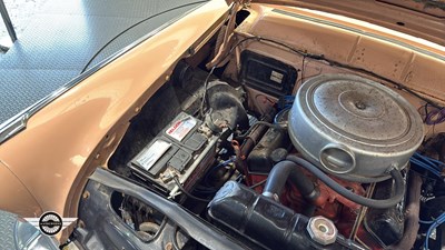 Lot 656 - 1956 FORD