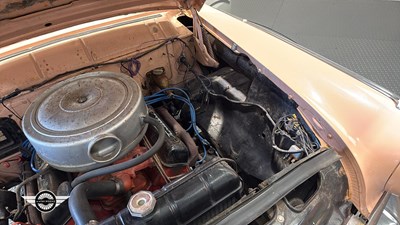Lot 656 - 1956 FORD