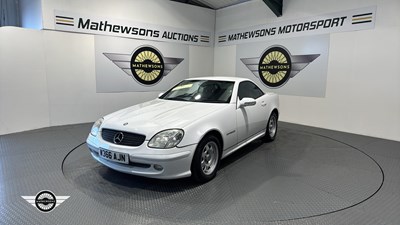 Lot 258 - 2000 MERCEDES SLK 200 KOMPRESSOR