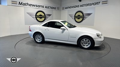 Lot 258 - 2000 MERCEDES SLK 200 KOMPRESSOR