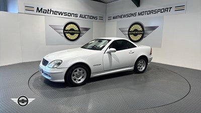 Lot 258 - 2000 MERCEDES SLK 200 KOMPRESSOR