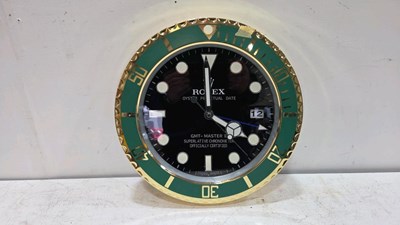 Lot 419 - ROLEX STYLE GMT MASTER WALL CLOCK 16" DIA