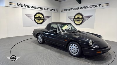 Lot 278 - 1991 ALFA ROMEO SPIDER 2.0