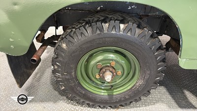 Lot 806 - 1971 LAND ROVER