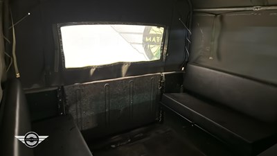 Lot 806 - 1971 LAND ROVER