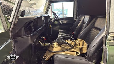 Lot 806 - 1971 LAND ROVER
