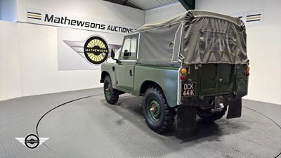 Lot 806 - 1971 LAND ROVER