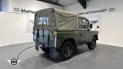 Lot 806 - 1971 LAND ROVER