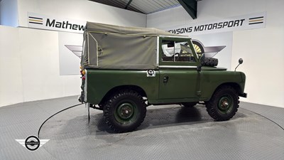 Lot 806 - 1971 LAND ROVER