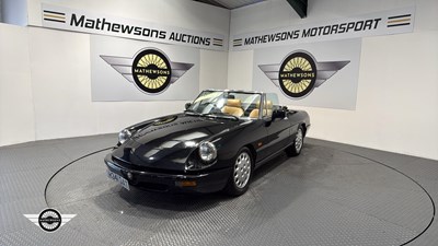 Lot 2 - 1991 ALFA ROMEO SPIDER