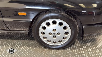 Lot 2 - 1991 ALFA ROMEO SPIDER