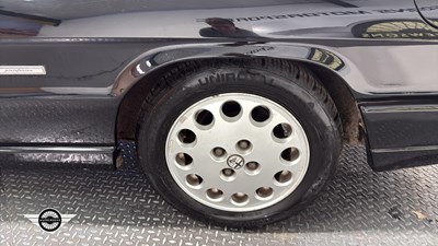 Lot 2 - 1991 ALFA ROMEO SPIDER
