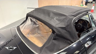 Lot 2 - 1991 ALFA ROMEO SPIDER