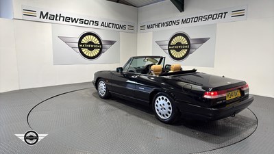 Lot 2 - 1991 ALFA ROMEO SPIDER