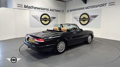 Lot 2 - 1991 ALFA ROMEO SPIDER