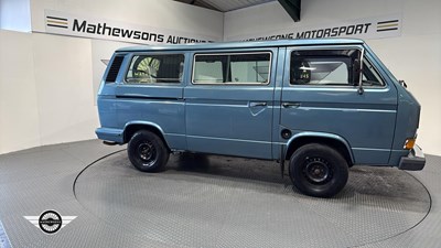 Lot 356 - 1984 VOLKSWAGEN CARAVELLE GL 112