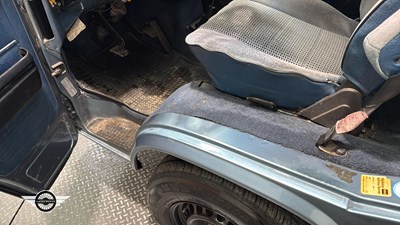 Lot 356 - 1984 VOLKSWAGEN CARAVELLE GL 112