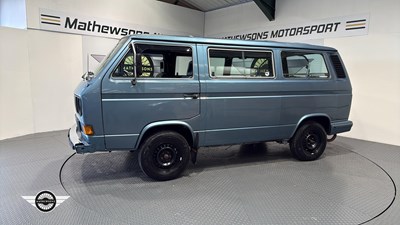 Lot 356 - 1984 VOLKSWAGEN CARAVELLE GL 112