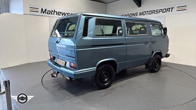Lot 356 - 1984 VOLKSWAGEN CARAVELLE GL 112