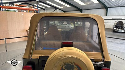 Lot 360 - 1999 JEEP WRANGLER 4.0 SAHARA