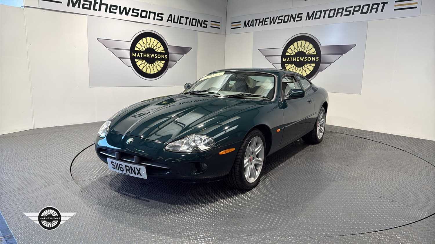 Lot 368 - 1998 JAGUAR XK8 COUPE AUTO