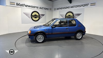 Lot 756 - 1990 PEUGEOT 205 GTI