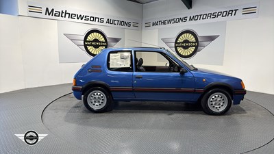 Lot 756 - 1990 PEUGEOT 205 GTI