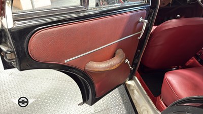 Lot 412 - 1955 MORRIS MINOR 1000