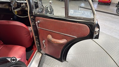 Lot 412 - 1955 MORRIS MINOR 1000