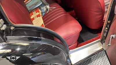 Lot 412 - 1955 MORRIS MINOR 1000