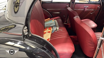 Lot 412 - 1955 MORRIS MINOR 1000
