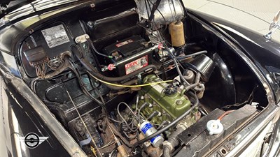 Lot 412 - 1955 MORRIS MINOR 1000