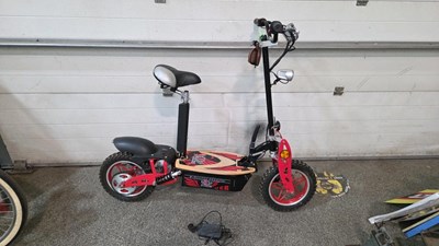Lot 23 - T- WALKER ELECTRIC SCOOTER INC CHARGER, FULL WORKING ORDER