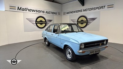 Lot 740 - 1976 FORD ESCORT L