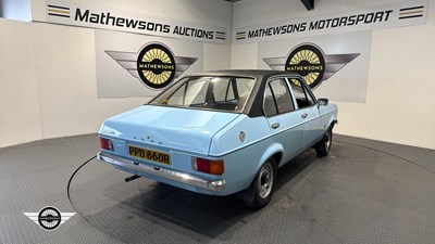 Lot 740 - 1976 FORD ESCORT L