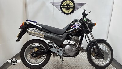 Lot 46 - 1997 HONDA SLR650