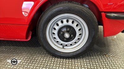 Lot 73 - 1976 TRIUMPH SPITFIRE 1500