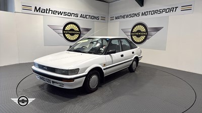Lot 746 - 1990 TOYOTA COROLLA GL