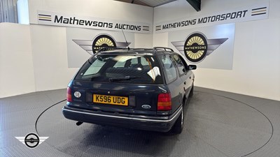 Lot 554 - 1993 FORD GRANADA GHIA I AUTO