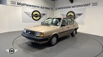 Lot 564 - 1989 VOLVO 340 GL