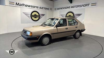 Lot 564 - 1989 VOLVO 340 GL