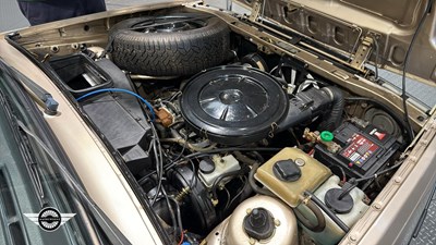 Lot 564 - 1989 VOLVO 340 GL